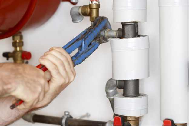 Need to call a professional for plumbing repair near me